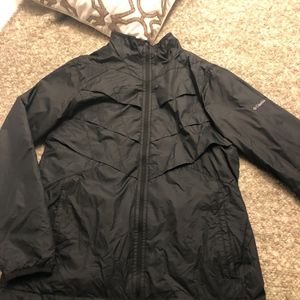 Columbia Black Lightweight Omni-Heat Jacket in XL